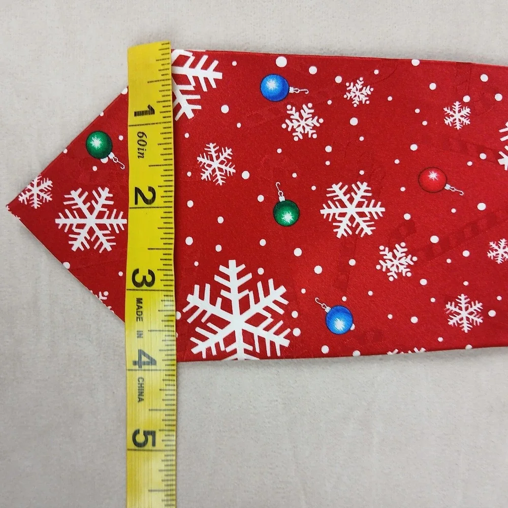 Hallmark Christmas Xmas 4x58‎ Mens Silk Tie Snowflake